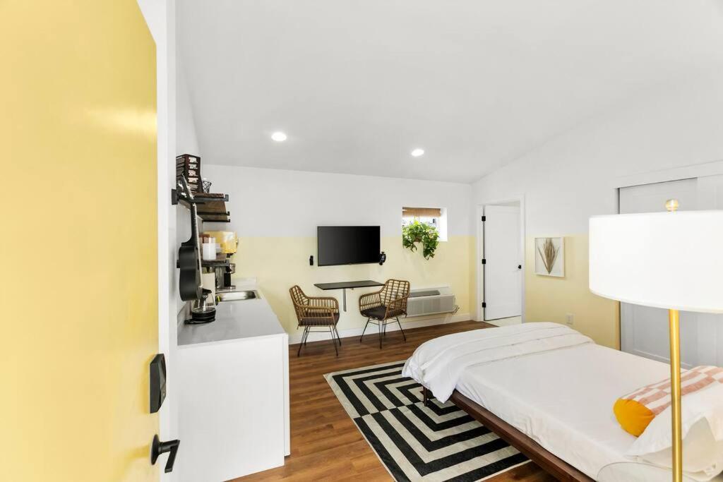 Kawelohea Studio Suite. ʻoluʻolu Komo Chandler Exterior photo